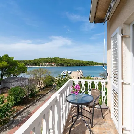 Affittacamere By The Sea - 4309 3*