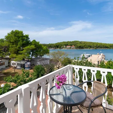 Guest house By The Sea - 4309