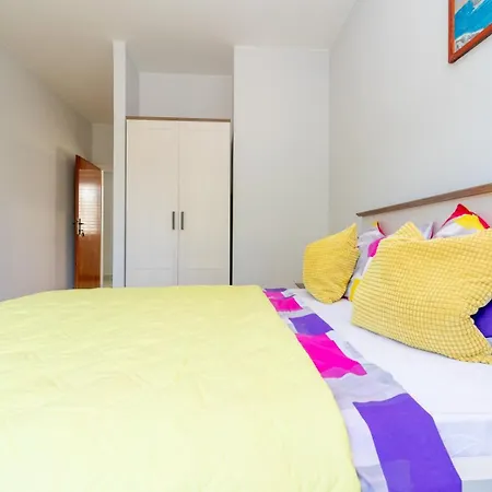 By The Sea - 4309 3*