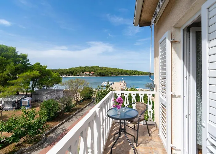 게스트하우스 By The Sea - 4309 3*